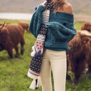 NEW Anthropologie x Hello Hydrangea tassel scarf